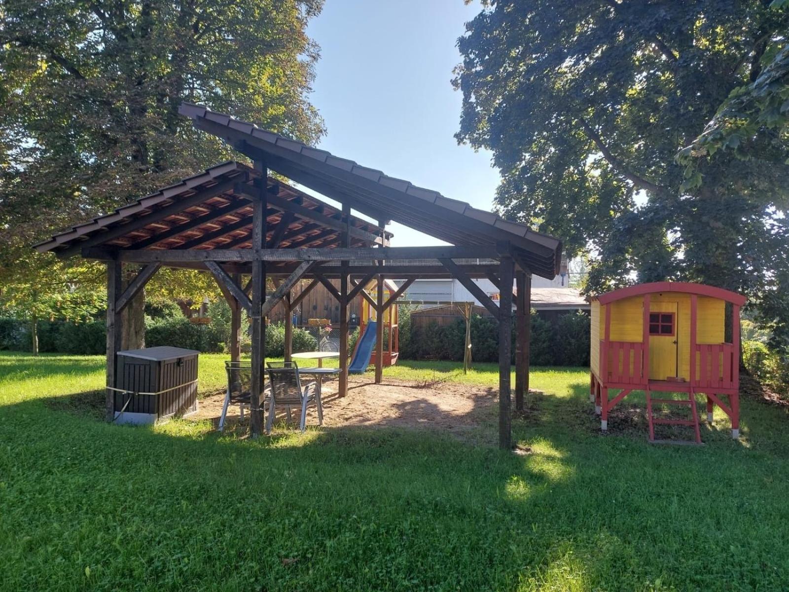 Ferienwohnung Ehrich Stobnitz Bagian luar foto